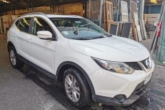 Station Wagon Nissan Qashqai Sense 2.0,  año 2015, Patente GZTB.11-3.