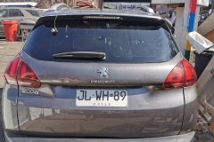 Peugeot 2008 Allure 1.6, año 2017, Patente JLWH 89-K.