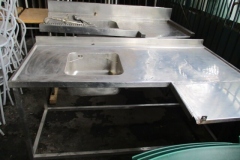 Lote 146 -	1 LAVACOPA DEPOSITO SIMPLE SIN GRIFERIA ACERO INOX